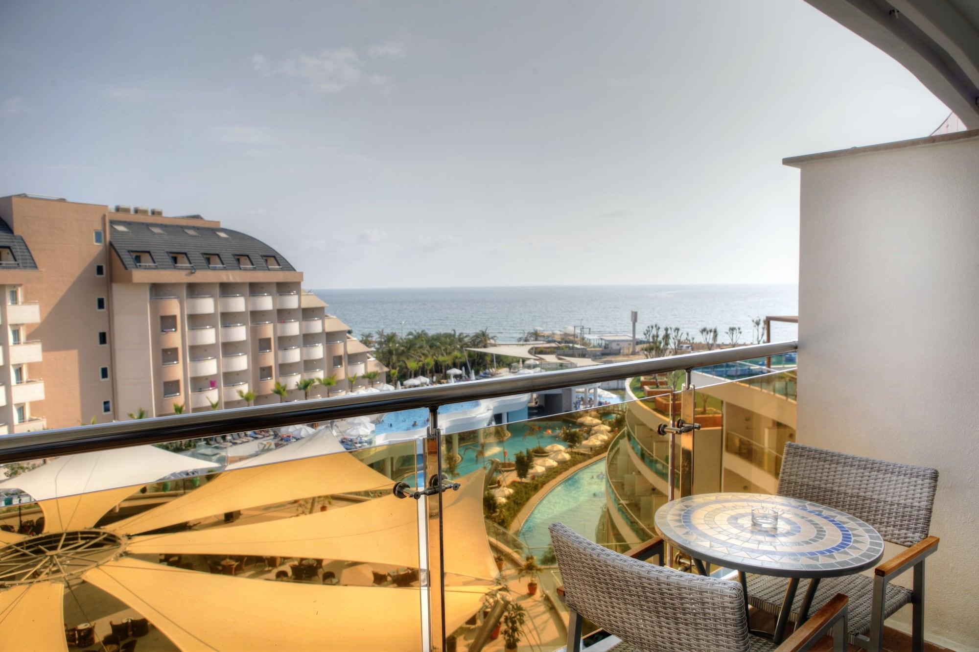 Long Beach Harmony Hotel Turkler Esterno foto